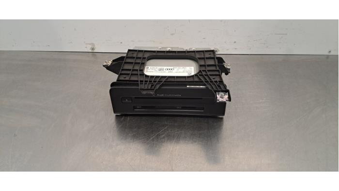 Unité de contrôle Multimedia Audi A4