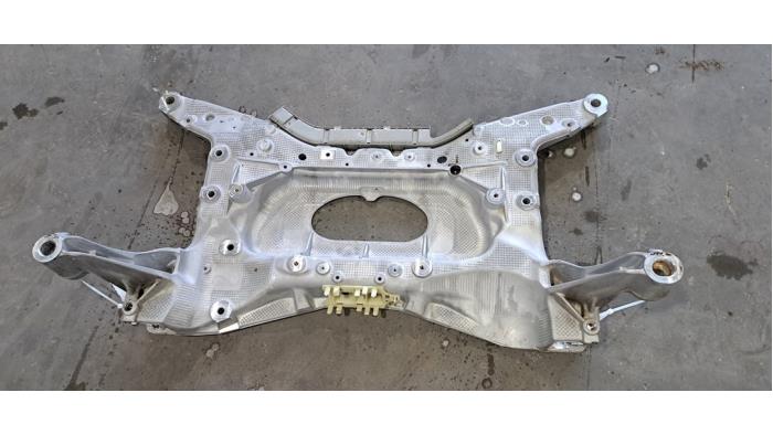 Subframe van een Land Rover Range Rover Evoque (LVJ/LVS) 2.0 D 180 16V 2021