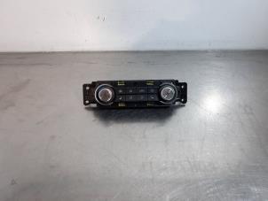 Gebruikte Airco bedieningspaneel MG ZS EV Prijs € 102,85 Inclusief btw aangeboden door Autohandel Didier