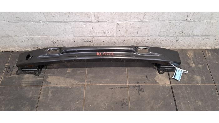 Cadre pare-chocs arrière Landrover Evoque