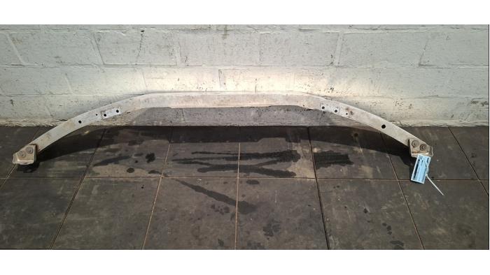 Barre transversale avant Mercedes GLC-Klasse