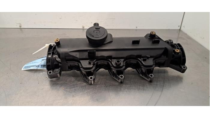 Couvercle soupapes Renault Clio