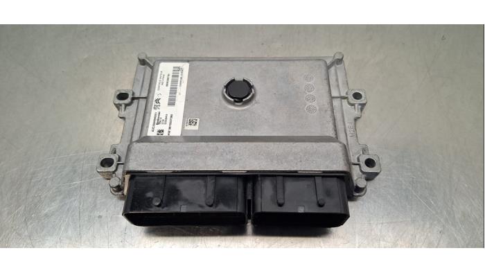 Ordinateur gestion moteur Opel Corsa