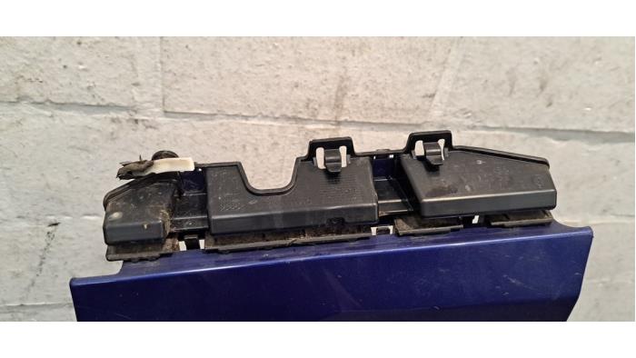 Scherm rechts-voor van een BMW 4 serie (G22) 420i 2.0 TwinPower Turbo 16V 2025