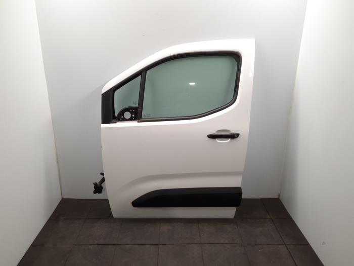 Portière 4portes avant gauche Toyota Pro-Ace City