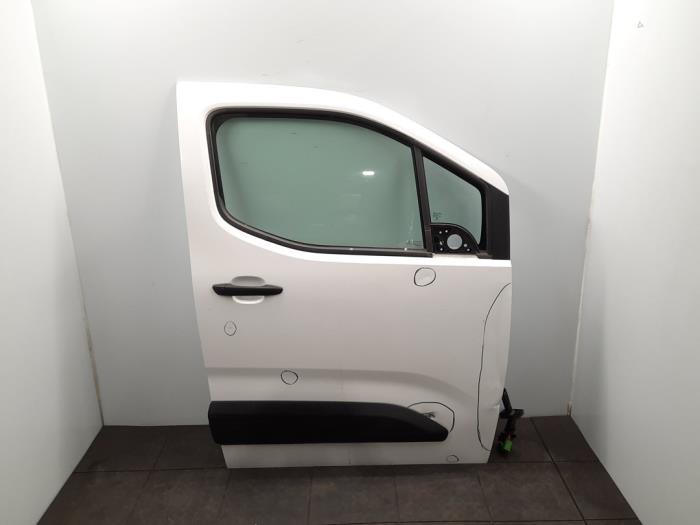 Portière 4portes avant droite Toyota Pro-Ace City