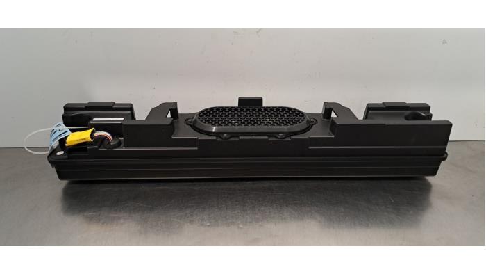 Caisson de graves Peugeot 3008