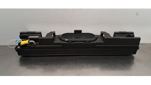 Gebruikte Subwoofer Peugeot 3008 III e-3008 Prijs € 133,10 Inclusief btw aangeboden door Autohandel Didier