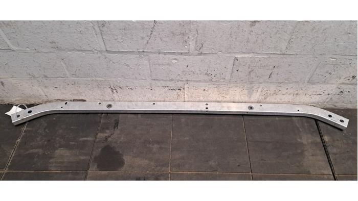 Barre radiateur BMW X3