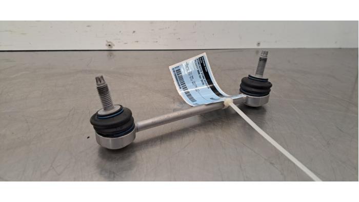 Guide barre stabilisatrice Peugeot 3008