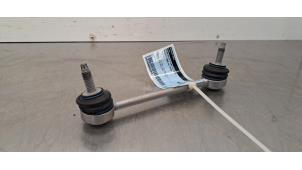 Gebruikte Stabilisatie Stang Geleider Peugeot 3008 III e-3008 Prijs € 18,15 Inclusief btw aangeboden door Autohandel Didier
