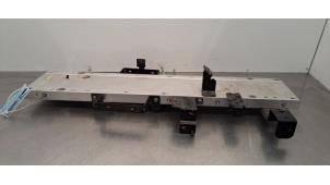 Gebruikte Versnellingsbak Steun Citroen C3 (CB/CC) ë-C3 44 kWh Prijs € 96,80 Inclusief btw aangeboden door Autohandel Didier