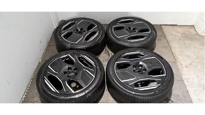 Kit jantes + pneumatiques Peugeot 3008