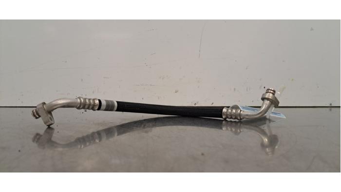 Tuyau clim Opel Corsa