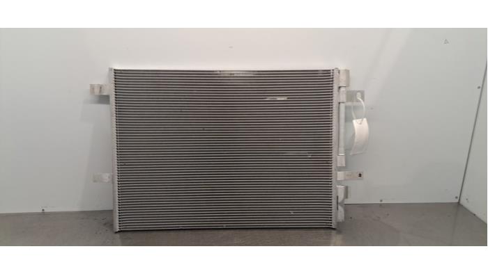 Condensateur clim Peugeot 5008