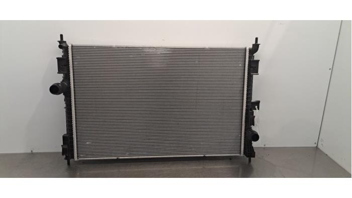 Radiateur Peugeot 5008