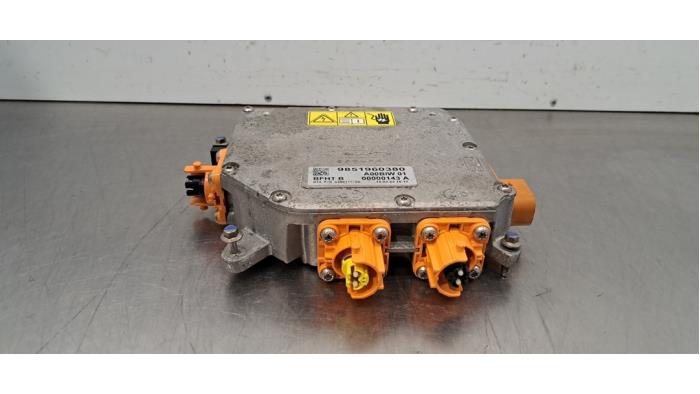 Convertisseur Peugeot 5008