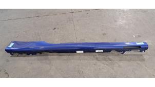 Gebruikte Afdeklijst dorpel rechts BMW 4 serie (G22) 420i 2.0 TwinPower Turbo 16V Prijs € 133,10 Inclusief btw aangeboden door Autohandel Didier