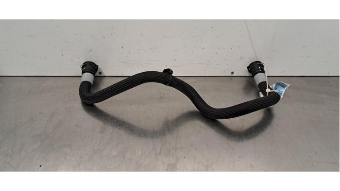 Tuyau radiateur Peugeot 5008