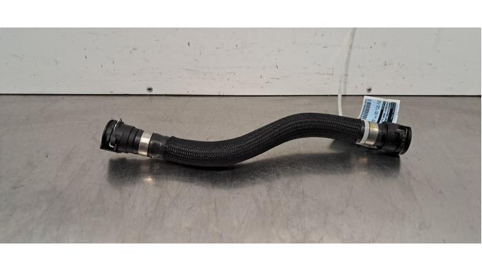 Tuyau radiateur Peugeot 5008