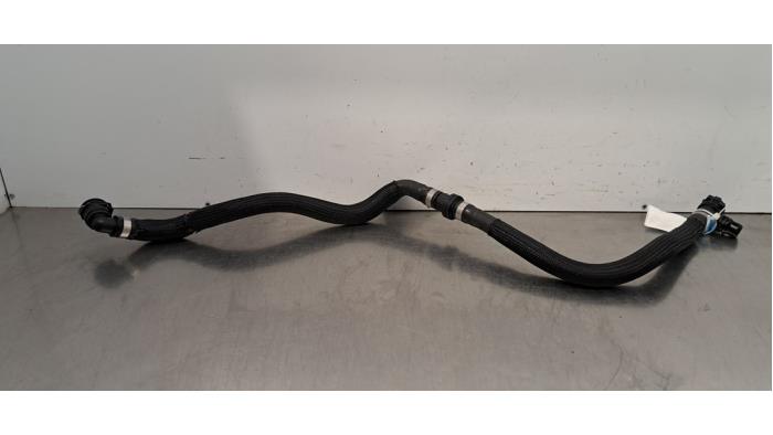 Tuyau radiateur Peugeot 5008