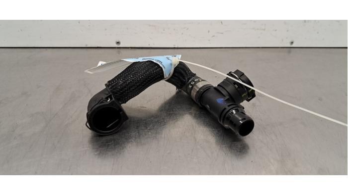 Tuyau radiateur Peugeot 5008