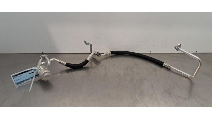 Tuyau clim Peugeot 5008