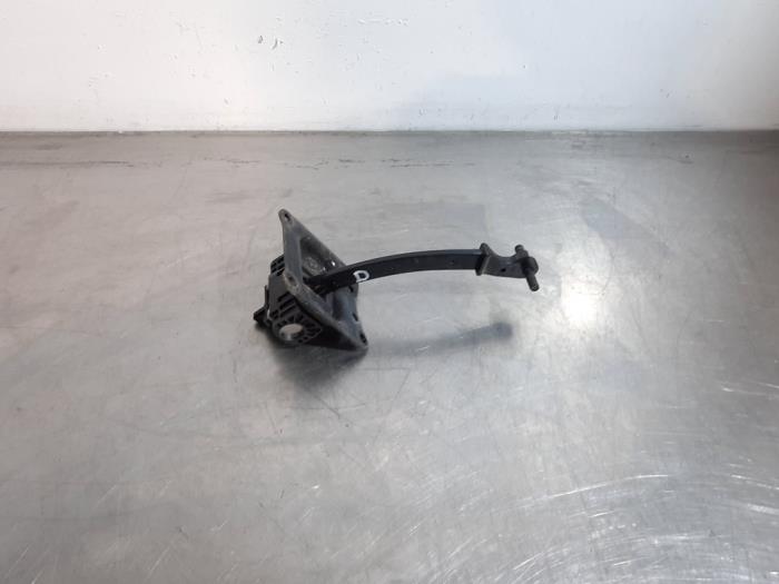 Butée 2portes droite Toyota Pro-Ace City