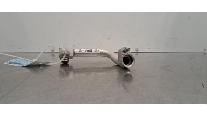 Tuyau clim Peugeot 5008