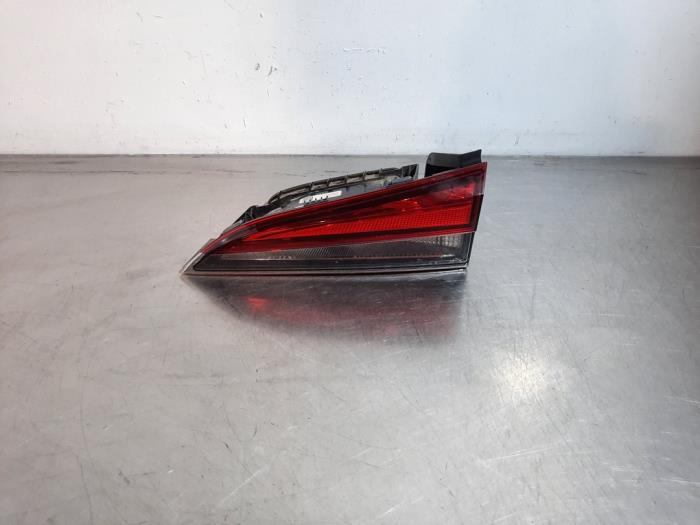 Feu arrière droit Skoda Kamiq
