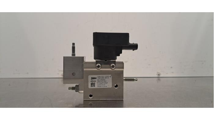 Valve d'expansion clim Peugeot 5008