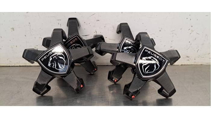 Ensemble enjoliveur Peugeot 5008