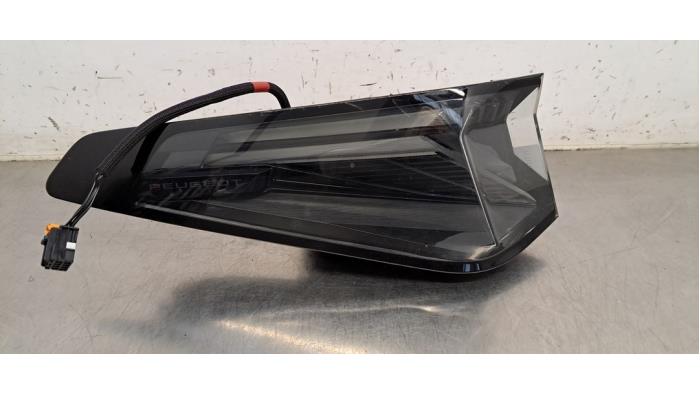 Feu arrière gauche Peugeot 5008