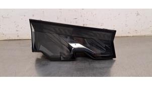 Gebruikte Achterlicht links Peugeot 5008 III (KA/KB/KC) e-5008 73 kWh Prijs € 332,75 Inclusief btw aangeboden door Autohandel Didier