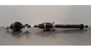 Gebruikte Homokineetas rechts-voor BMW 1 serie (F40) 128ti 2.0 TwinPower 16V Prijs € 399,30 Inclusief btw aangeboden door Autohandel Didier