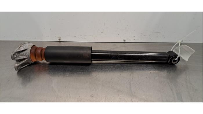 Schokdemper rechts-achter van een BMW 1 serie (F40) 128ti 2.0 TwinPower 16V 2023