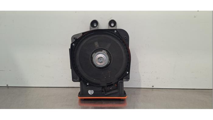 Luidspreker van een BMW 1 serie (F40) 128ti 2.0 TwinPower 16V 2023