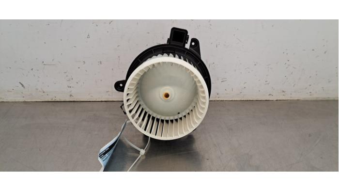 Moteur de ventilation chauffage Peugeot 5008