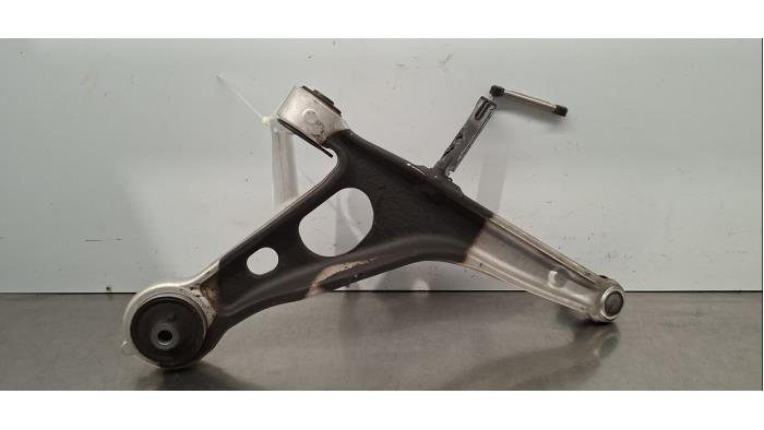 Bras de suspension avant droit Nissan X-Trail