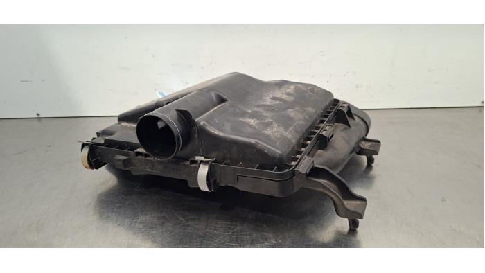 Boîtier filtre à air Suzuki Swift