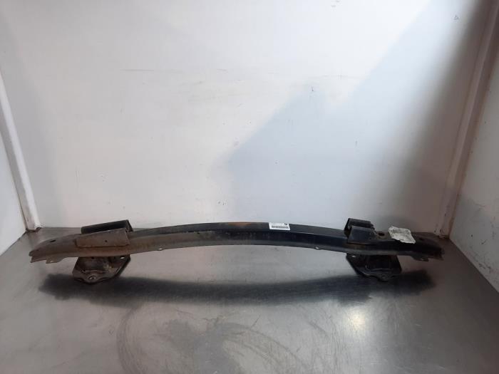 Cadre pare-chocs arrière BMW 1-Série