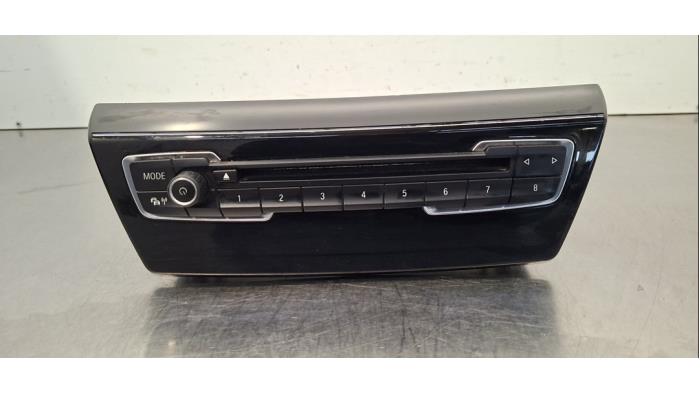Panneau commande radio BMW 2-Série