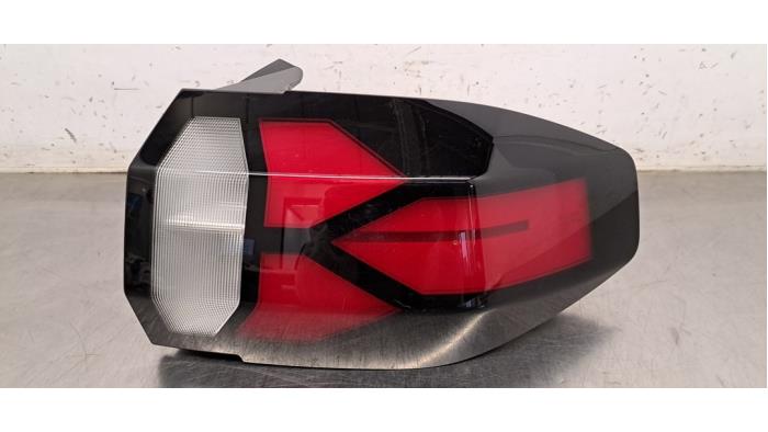 Feu arrière droit Dacia Spring