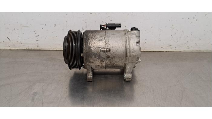 Pompe clim BMW 2-Série