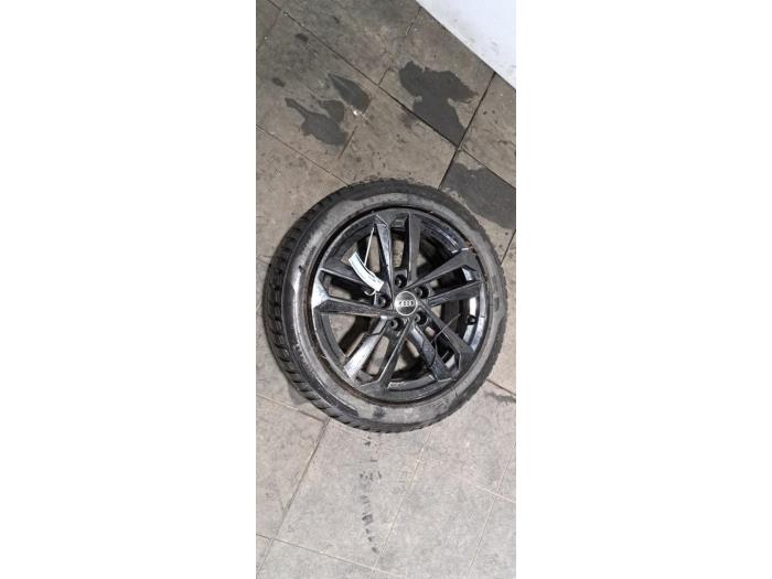 Jante + pneu d'hiver Audi A3