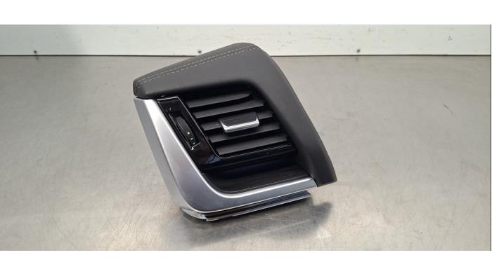 Grille aération tableau de bord Nissan X-Trail