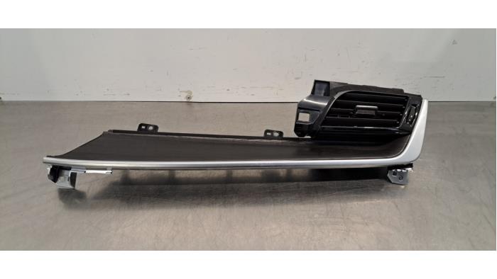 Grille aération tableau de bord Nissan X-Trail