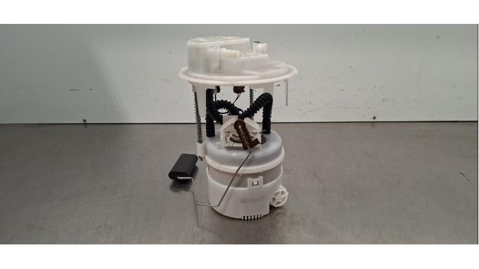 Pompe carburant électrique Peugeot 5008