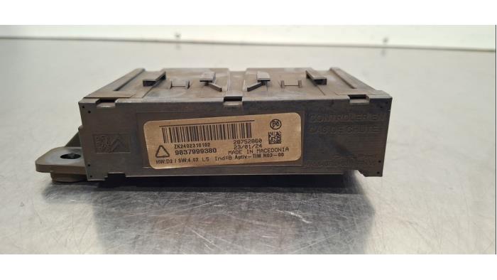 Module (divers) Peugeot 5008