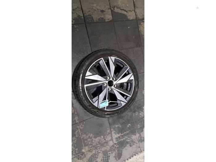 Jante + pneumatique Peugeot 308